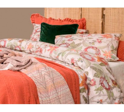 Bedspread with Double Ruffles